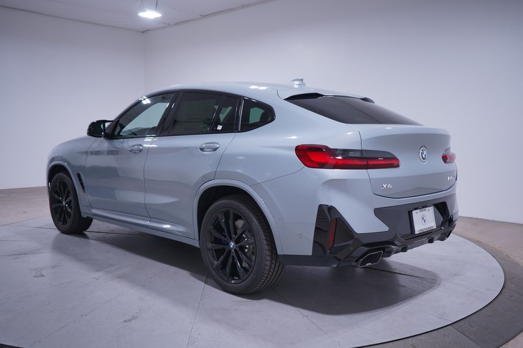 2025 BMW X4 M40i 3