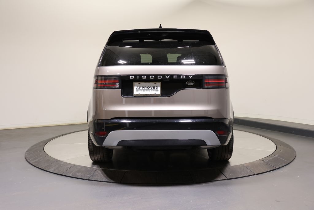 Thumbnail: 2023 Land Rover Discovery - 4