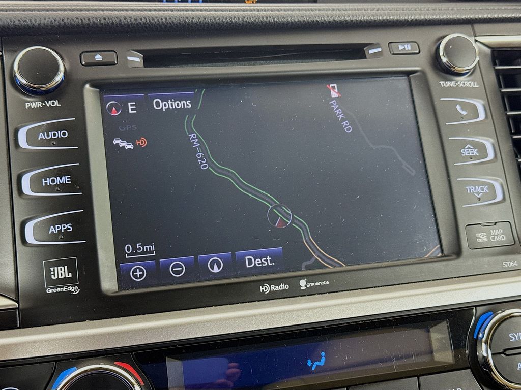 Thumbnail: 2014 Toyota Highlander - 13