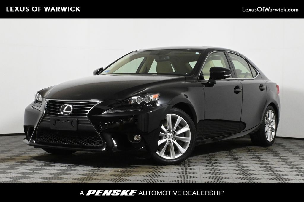 2016 Lexus IS 300 -
                Warwick, RI