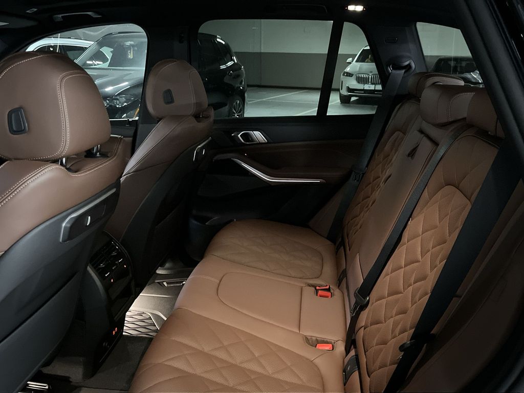 Thumbnail: 2026 BMW X5 - 23