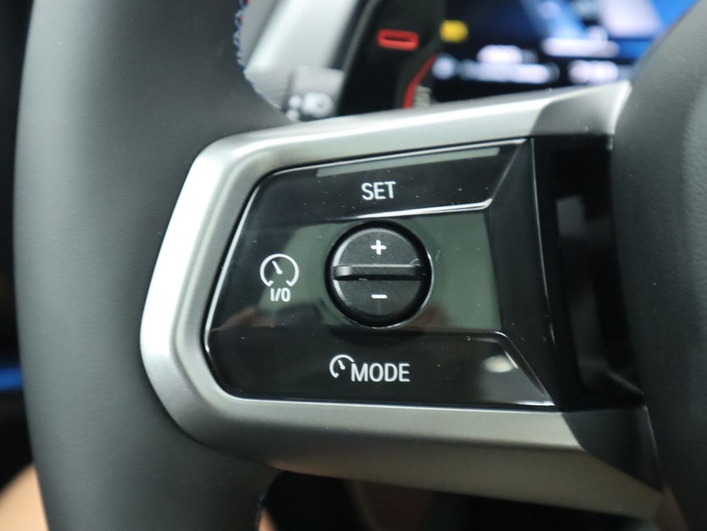 Thumbnail: 2025 BMW X3 - 12