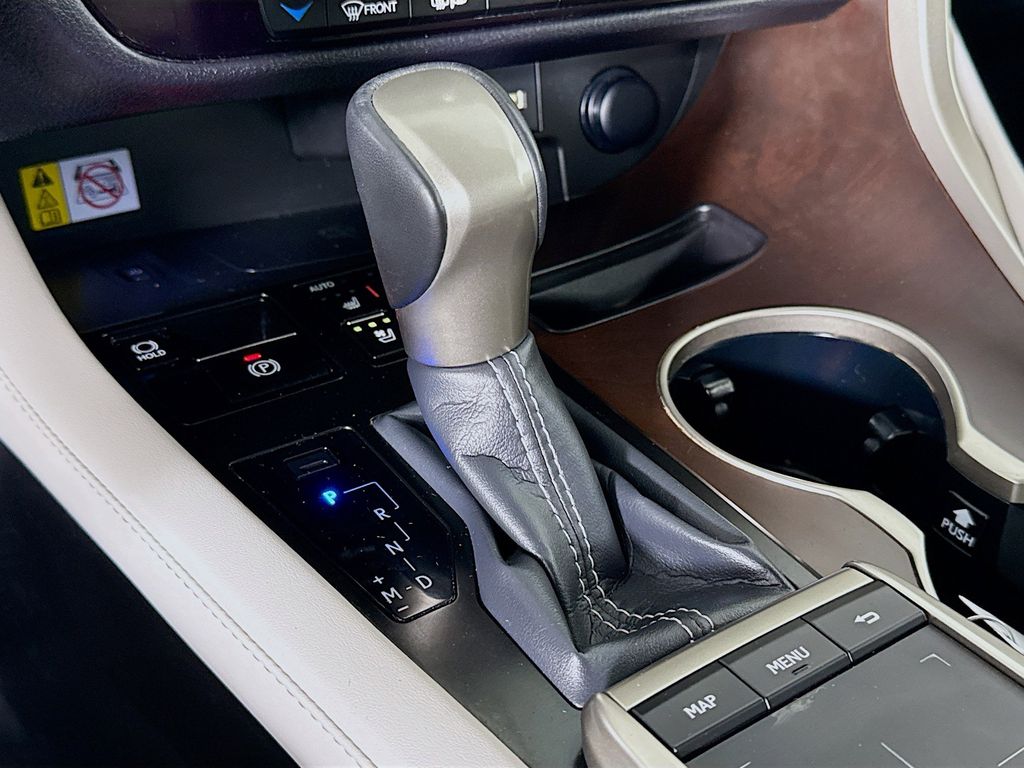 Thumbnail: 2021 Lexus RX - 17