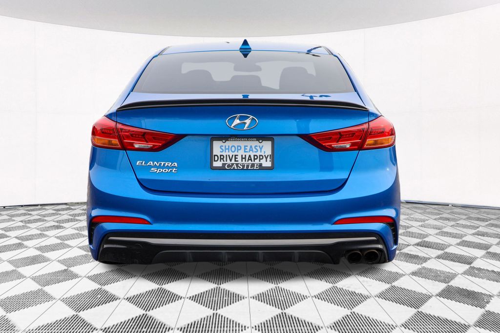 2018 Hyundai Elantra Sport 10