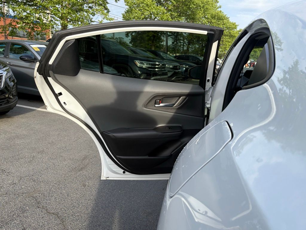 2023 Toyota Prius XLE photo