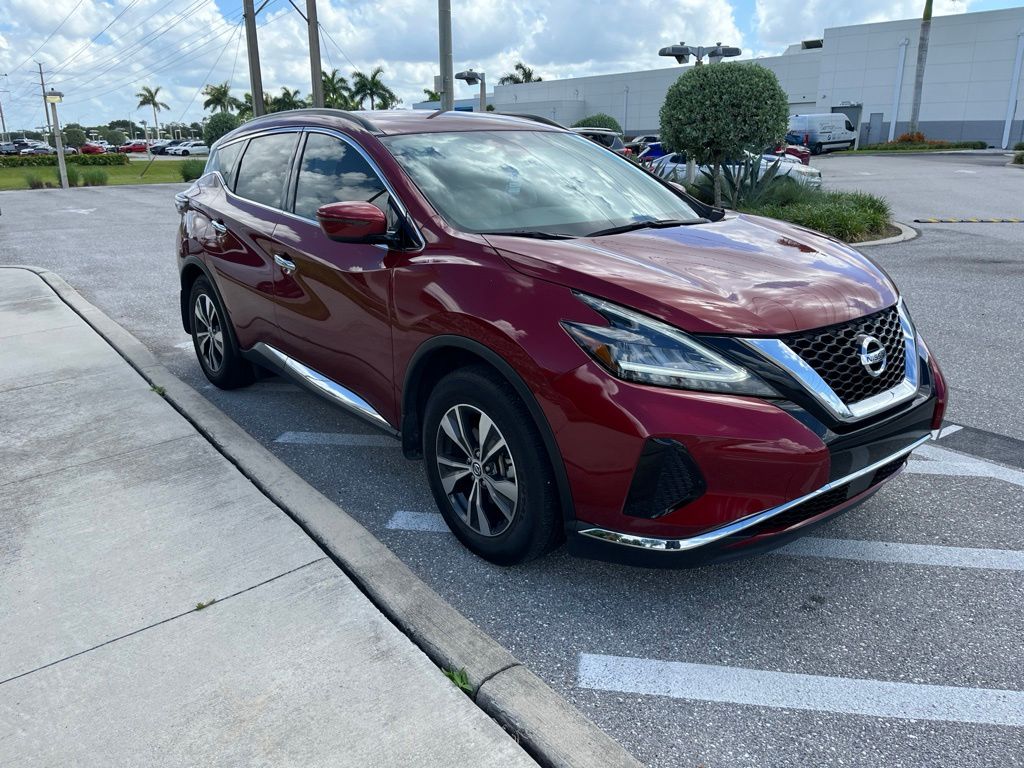 Used 2020 Cayenne Red Metallic Nissan SV image 6