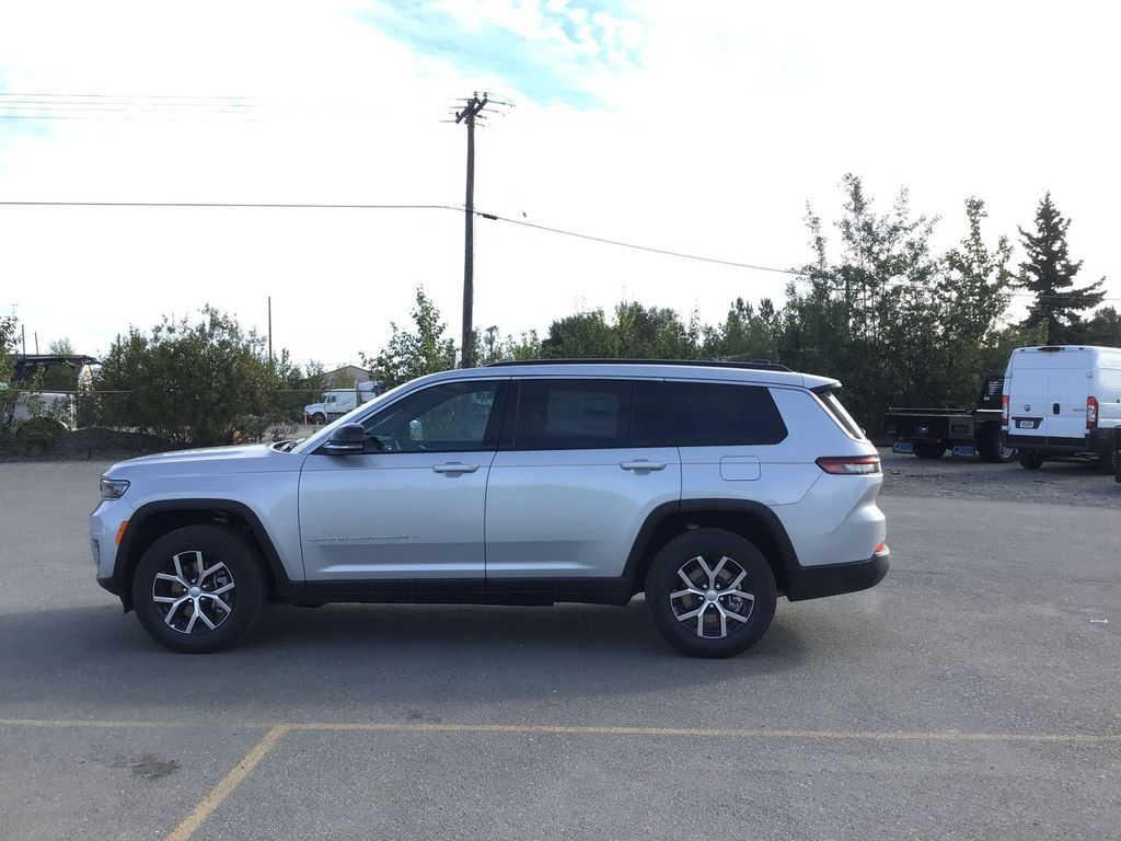 2025 Jeep Grand Cherokee L Limited