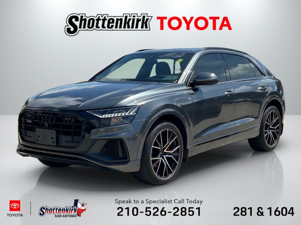 2021 Audi Q8 55 Prestige Tiptonic quattro's photo