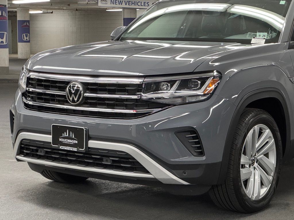 2021 Volkswagen Atlas Cross Sport 3.6L V6 SE w/Technology 40