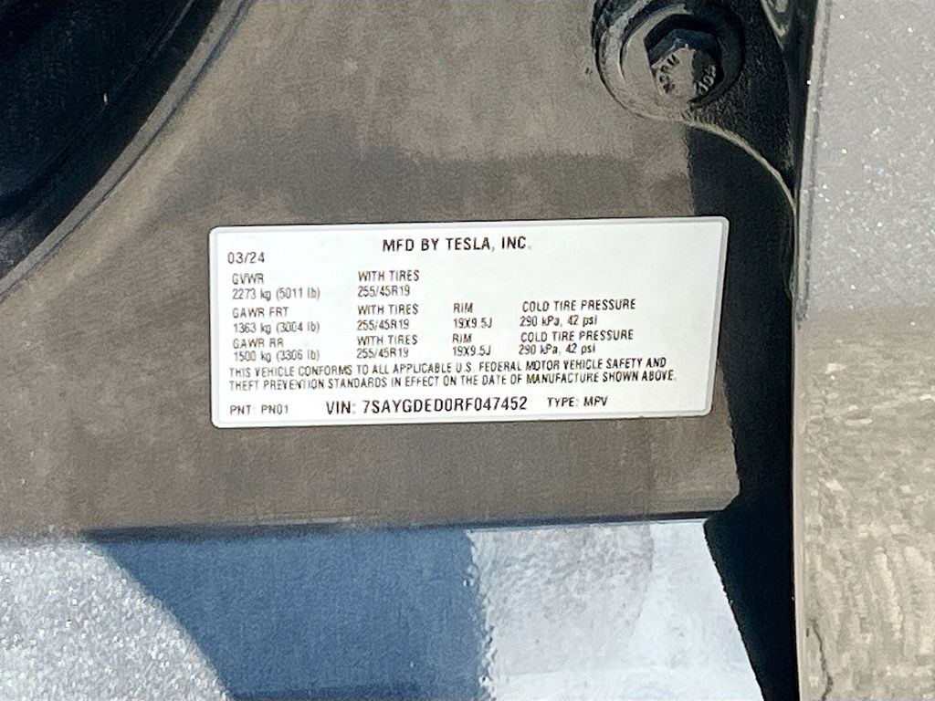 Used 2024 Gray Tesla Standard Range image 33