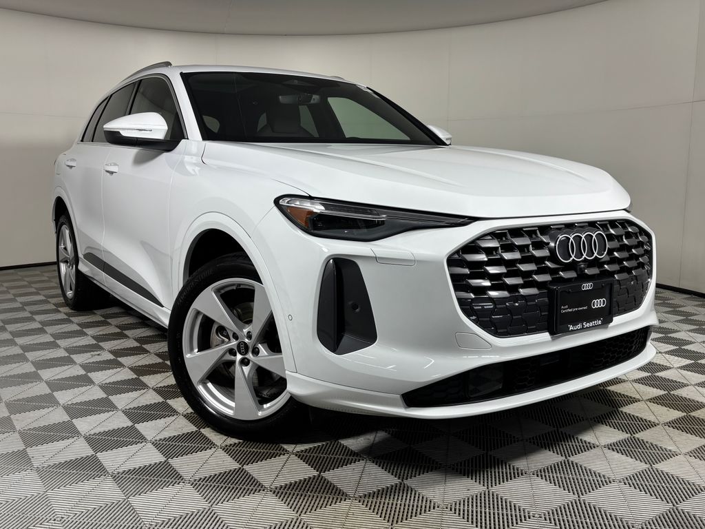 Glacier White 2025 Audi Q5 SUV / Crossover All-Wheel Drive 7-Speed Automatic