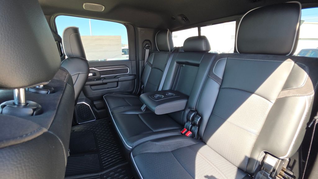 2026 RAM 2500 Laramie - Photo 17
