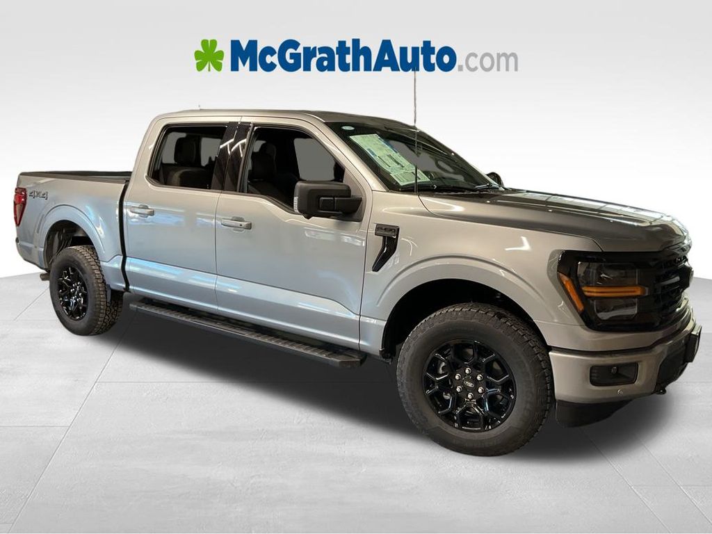 New 2025 Silver Ford XLT image 2