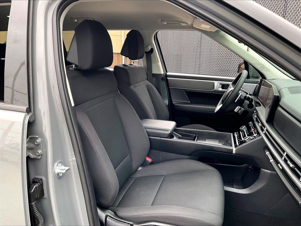 2026 Hyundai Santa Fe — photo 11