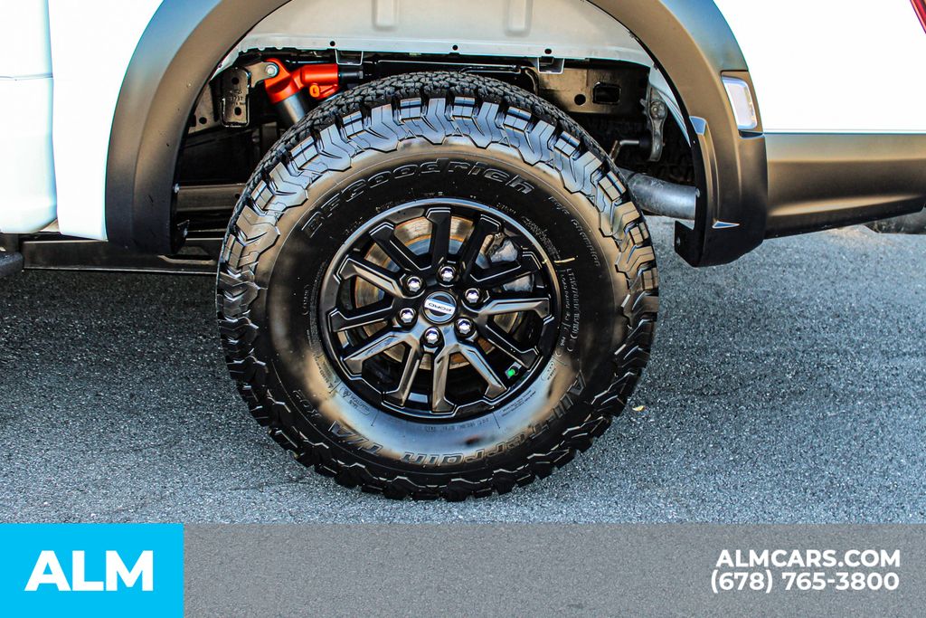 Used 2025 White Ford Raptor image 16