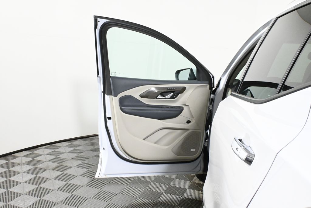 Thumbnail: 2023 GMC Terrain - 31