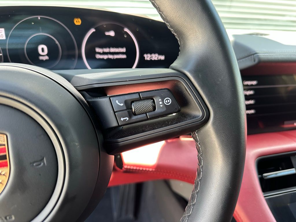 2023 Porsche Taycan  17