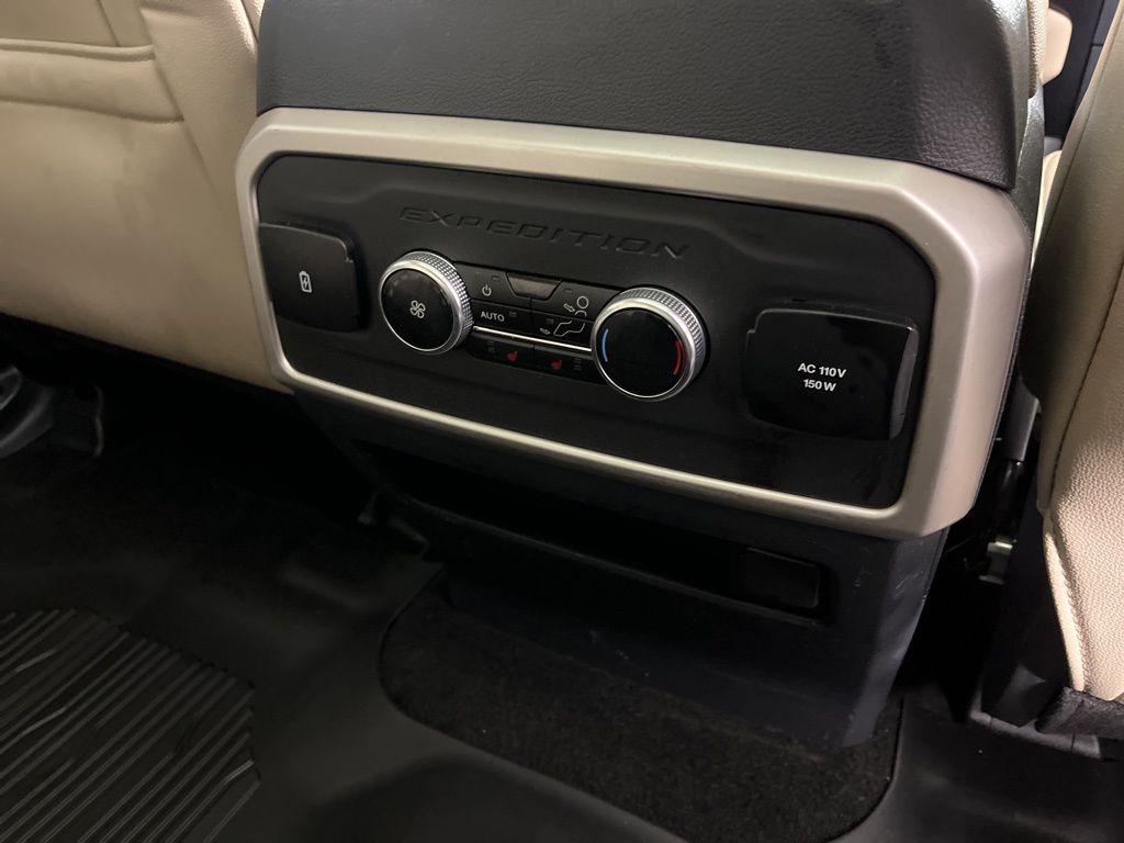 Thumbnail: 2023 Ford Expedition - 18