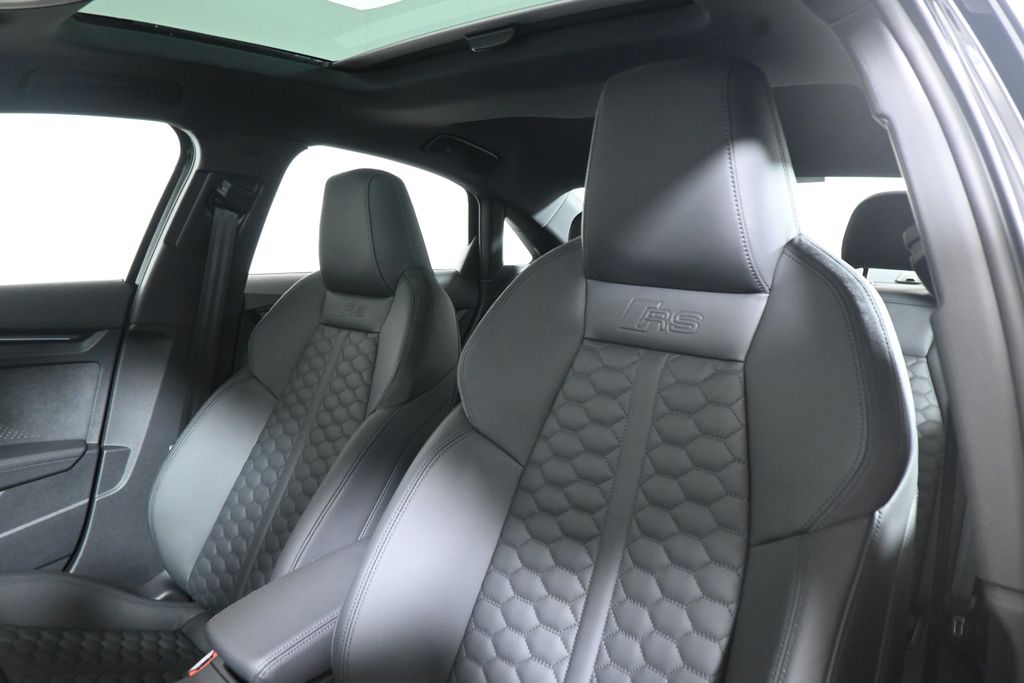 Thumbnail: 2026 Audi RS 3 - 16