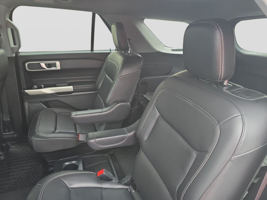 Used 2021 Ford Explorer SUV