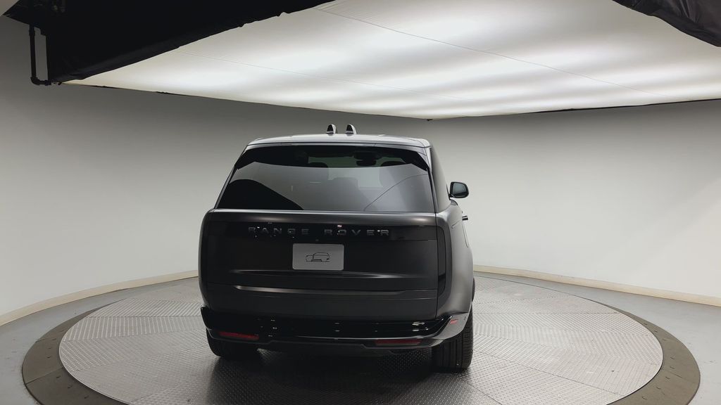 Thumbnail: 2024 Land Rover Range Rover - 3