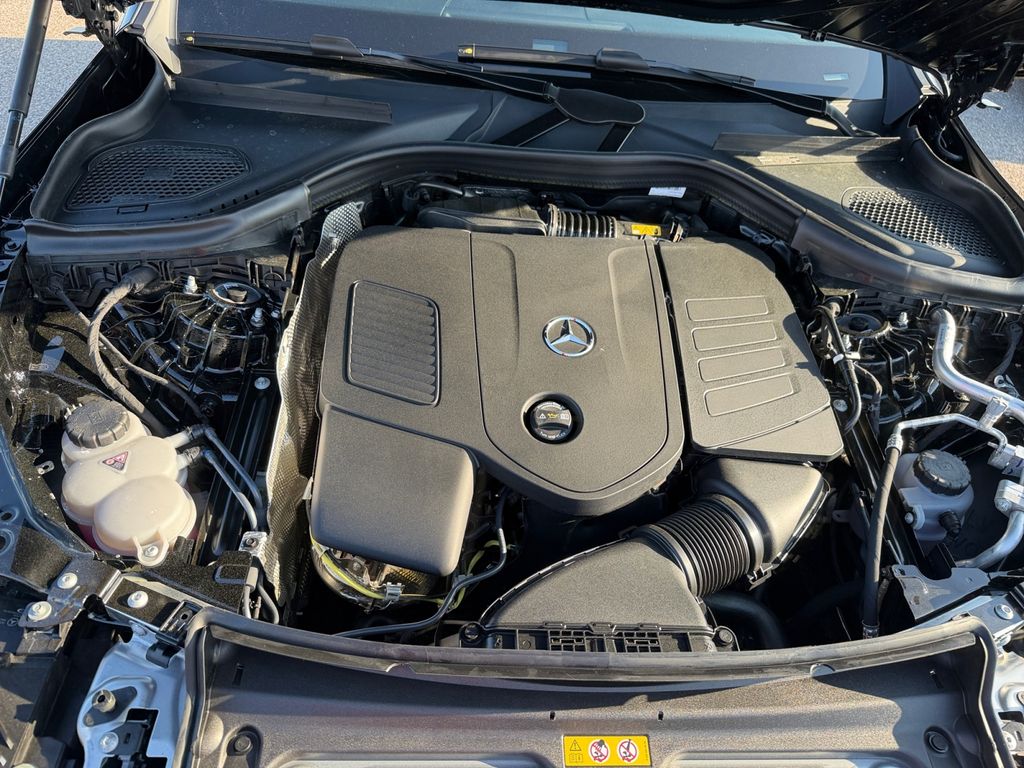new 2026 Mercedes-Benz GLC car