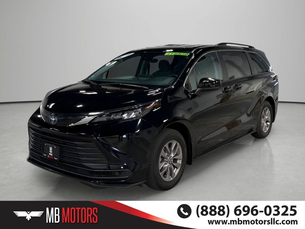 Black 2024 Toyota Sienna Minivan All-Wheel Drive Continuously Variable Transmission