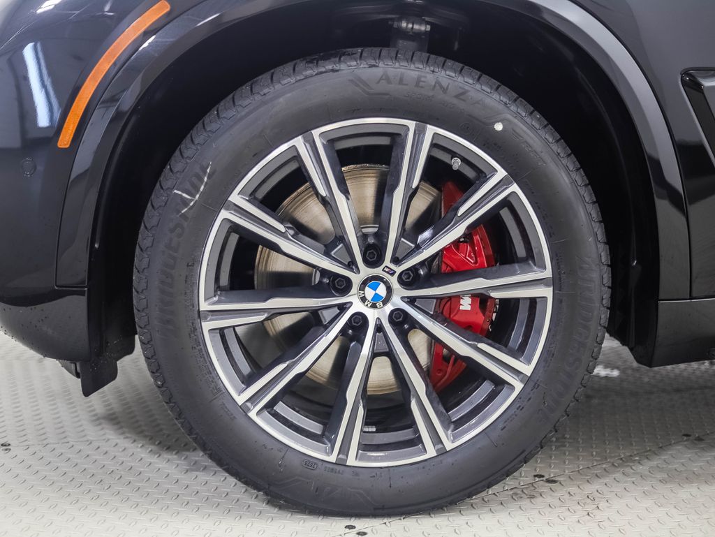 Thumbnail: 2026 BMW X5 - 2
