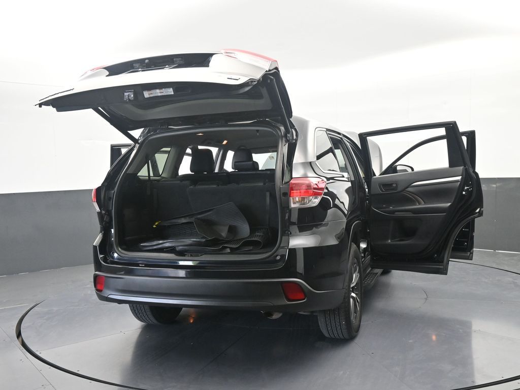 Used 2019 Midnight Black Metallic Toyota LE Plus image 77
