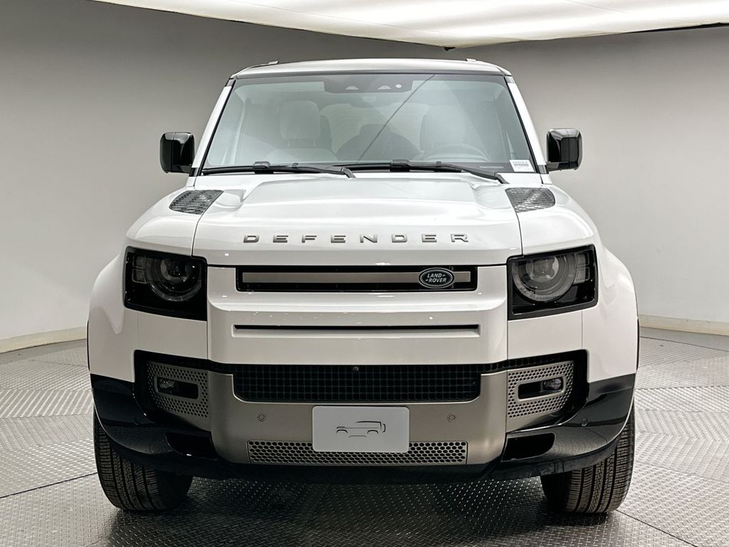 Thumbnail: 2025 Land Rover Defender - 16