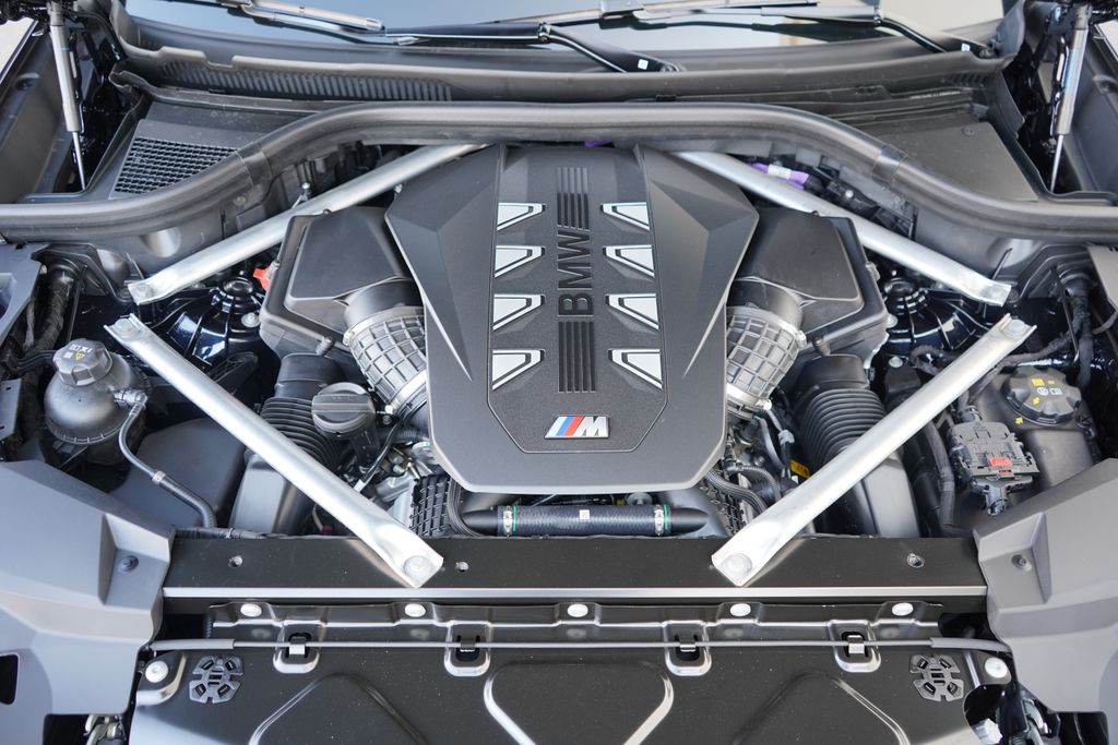 Thumbnail: 2026 BMW X5 - 21