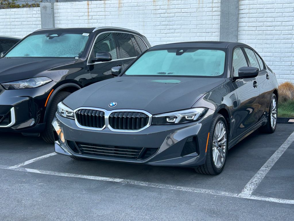 Thumbnail: 2023 BMW 3 Series - 2