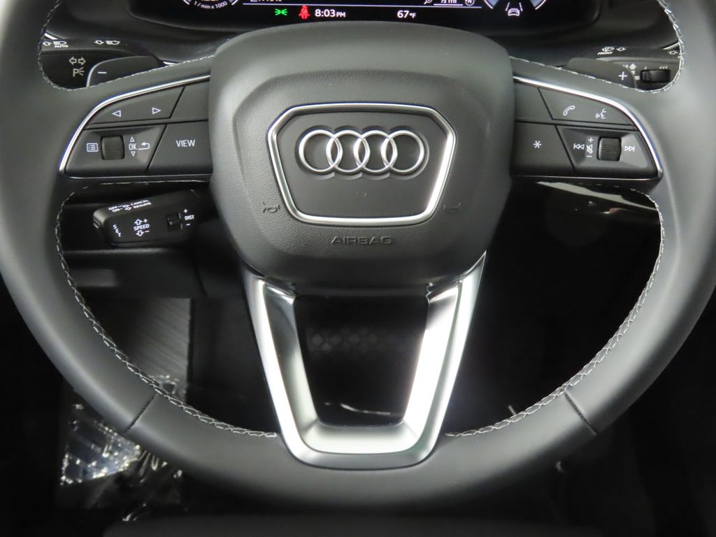 Thumbnail: 2026 Audi Q8 - 16