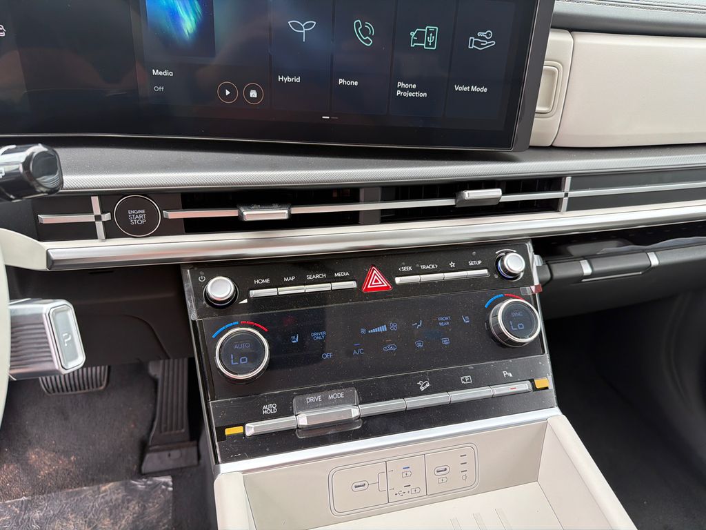 New 2026 Gray Hyundai SEL image 30