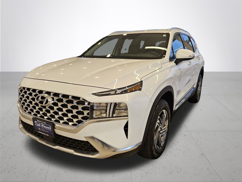 2022 Hyundai Santa Fe SEL photo 2