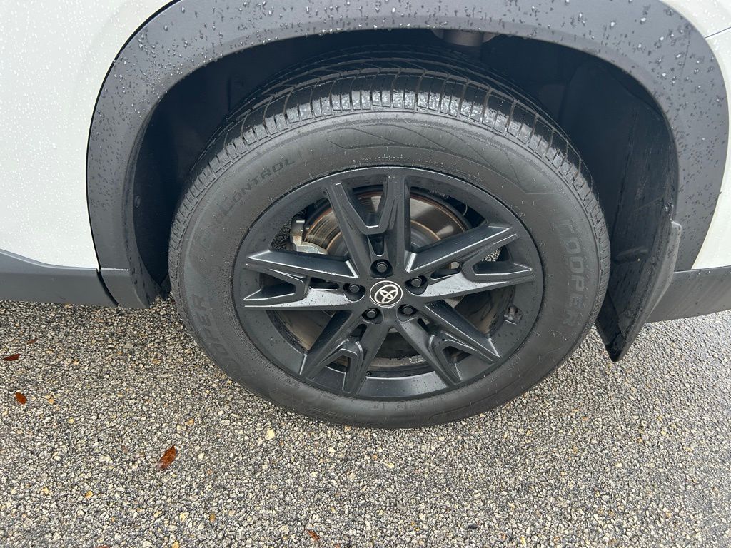 Thumbnail: 2024 Toyota Grand Highlander - 9