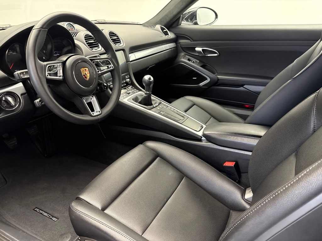 Thumbnail: 2025 Porsche 718 Cayman - 4