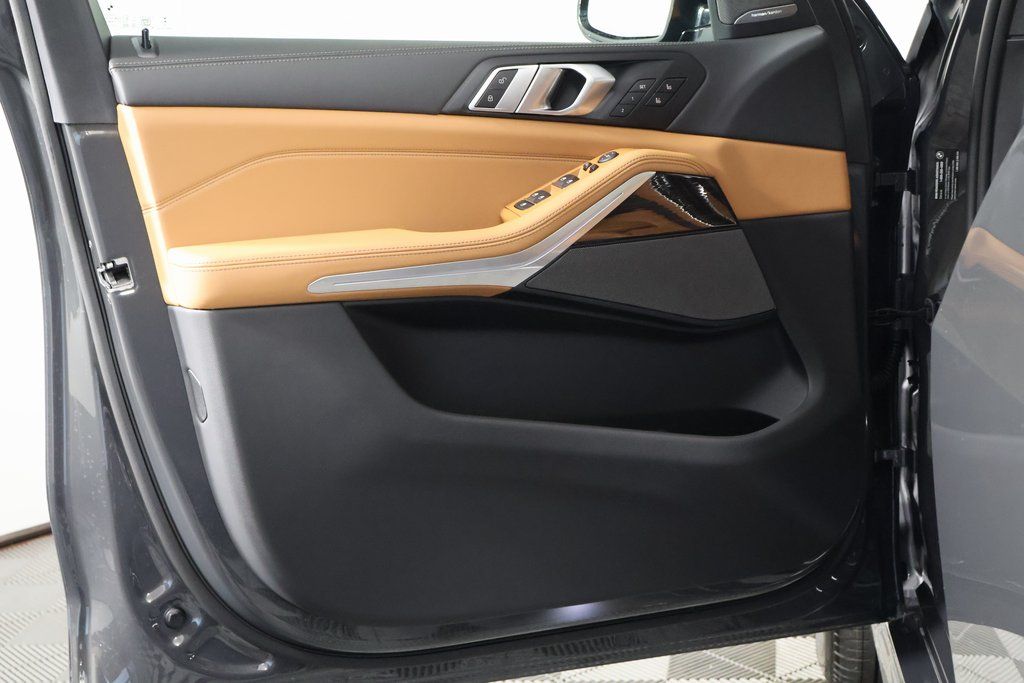 Thumbnail: 2026 BMW X5 - 7