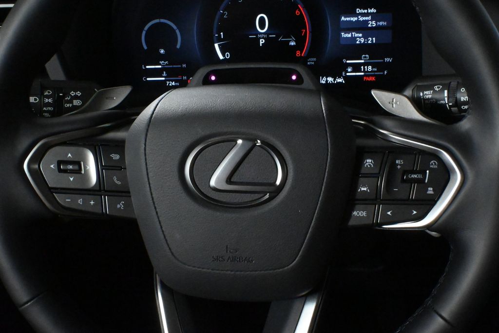 Thumbnail: 2025 Lexus GX - 18