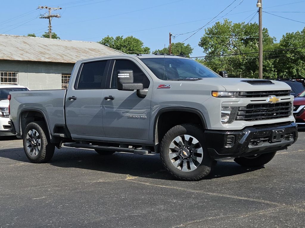 2024 Chevrolet Silverado 2500HD Custom Crew Cab 4WD