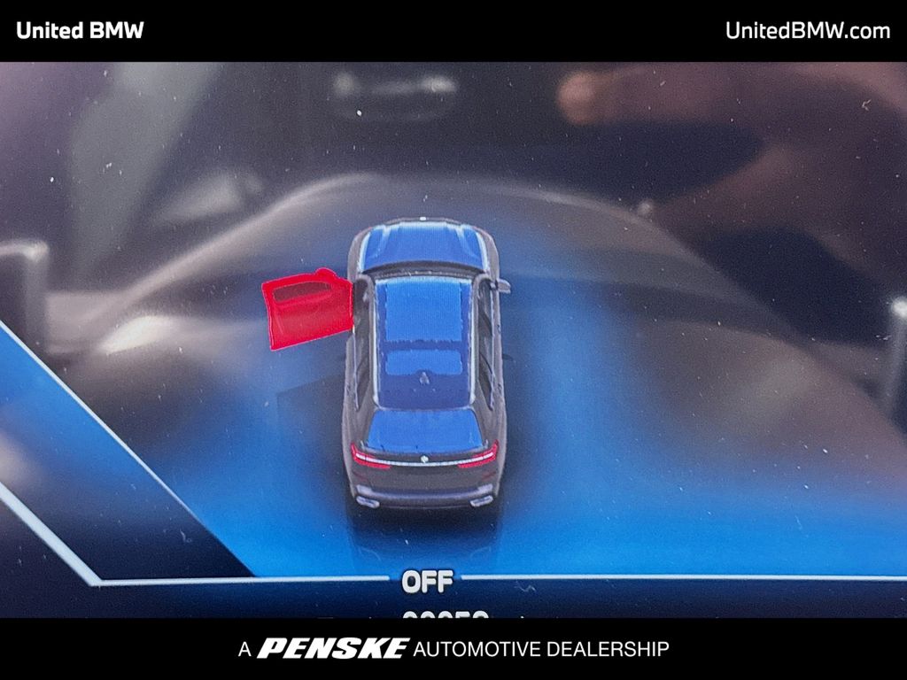 Thumbnail: 2026 BMW X7 - 7