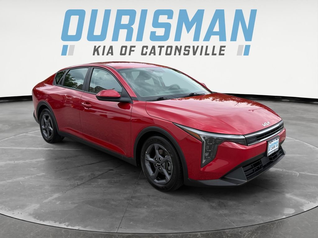 Currant Red 2025 Kia K4 Sedan Front-Wheel Drive Continuously Variable Transmission