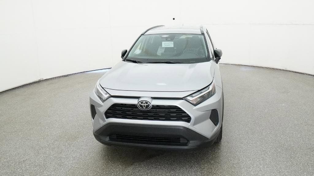 Thumbnail: 2025 Toyota RAV4 - 18