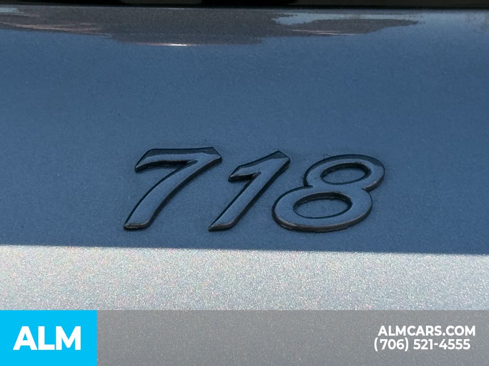 Used 2019 Grey Porsche Base image 9