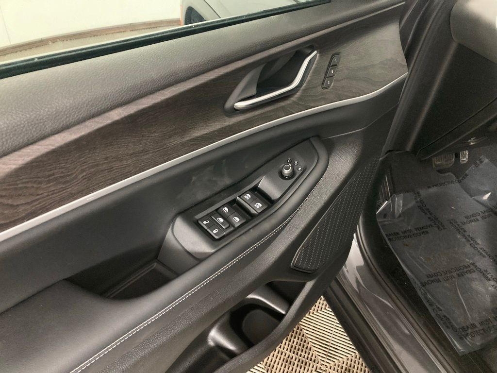 New 2025 Gray Jeep Limited image 10