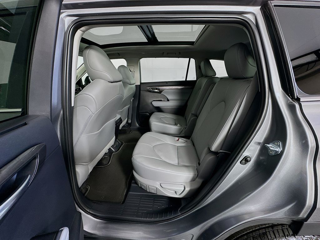 car-gallery-25