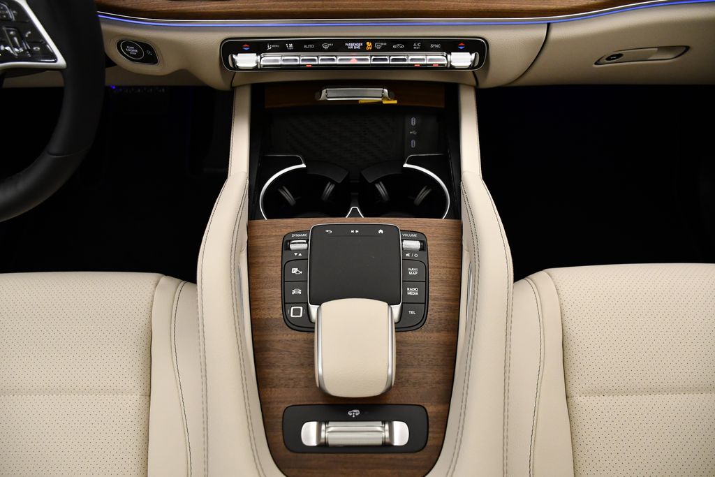 Thumbnail: 2025 Mercedes-Benz GLS - 30