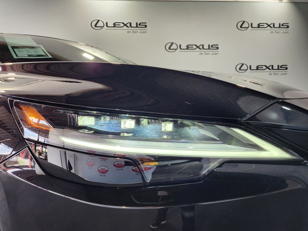 Thumbnail: 2026 Lexus RX - 5