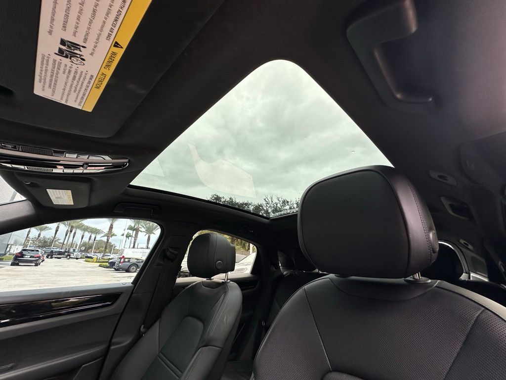 Thumbnail: 2023 Porsche  - 24