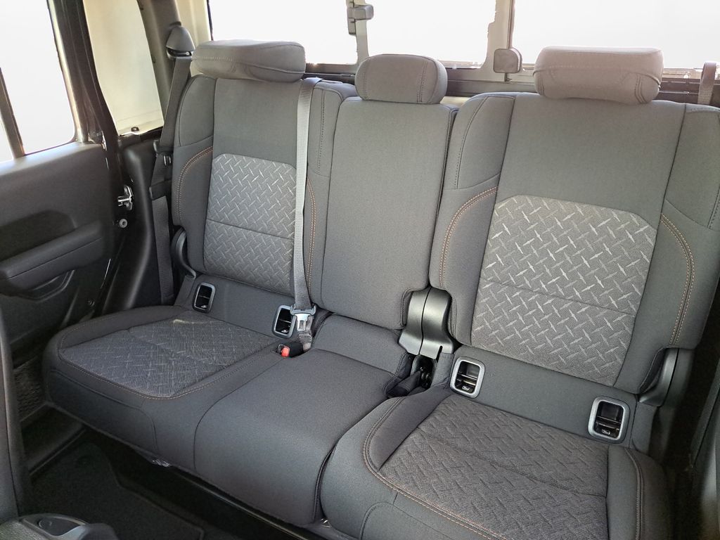 New Car 2025 Jeep Gladiator  Mojave For Sale In Austin, Texas